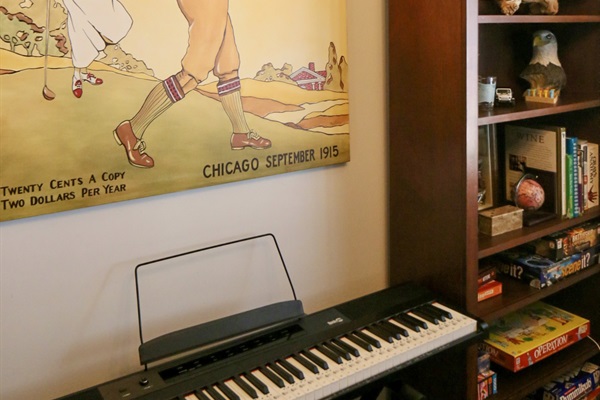 keyboard in game room