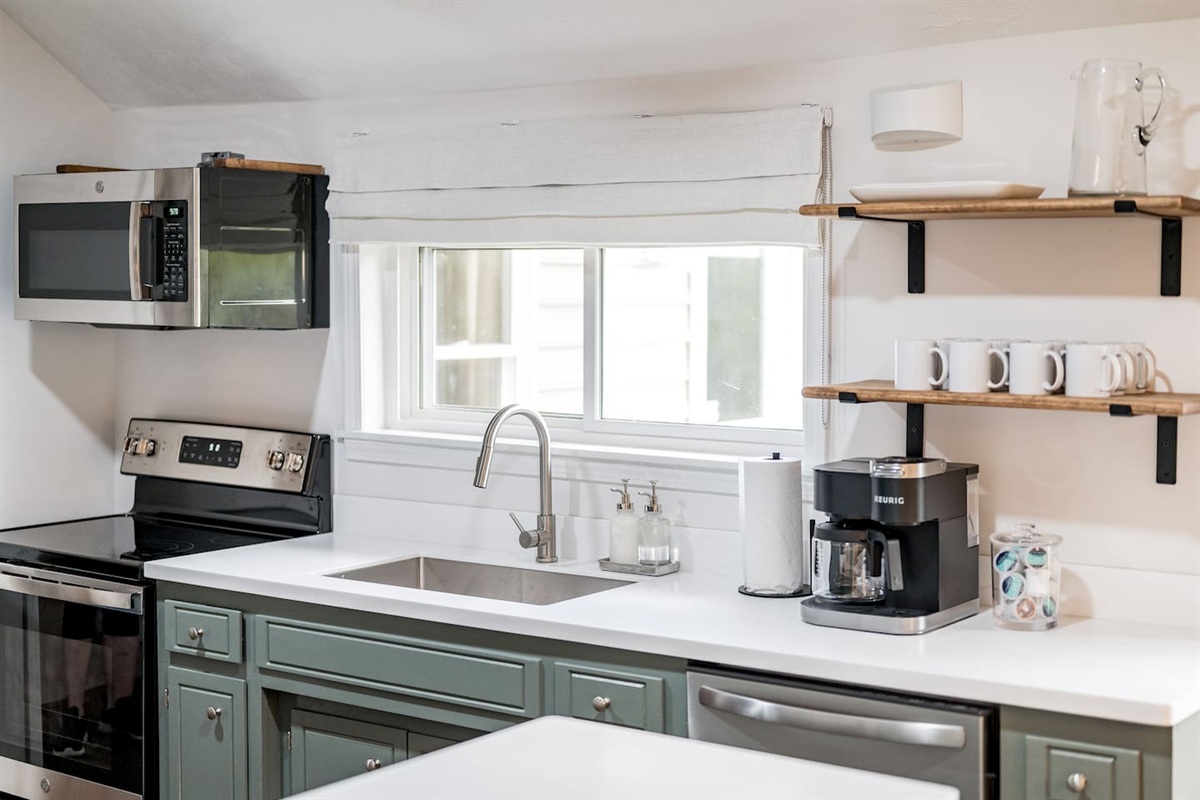 Keurig Duo for K-cups or regular drip coffee.