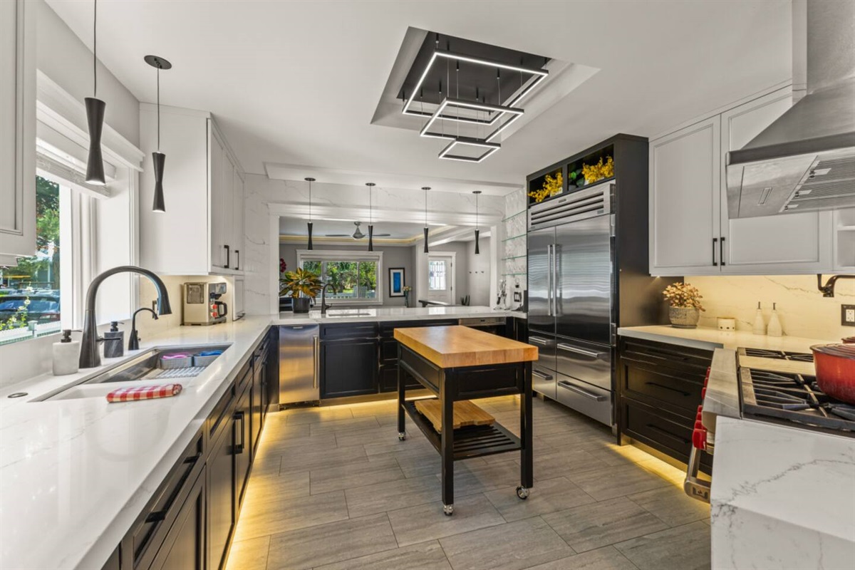 Chef's Kitchen | Wolf and Sub Zero Appliances 