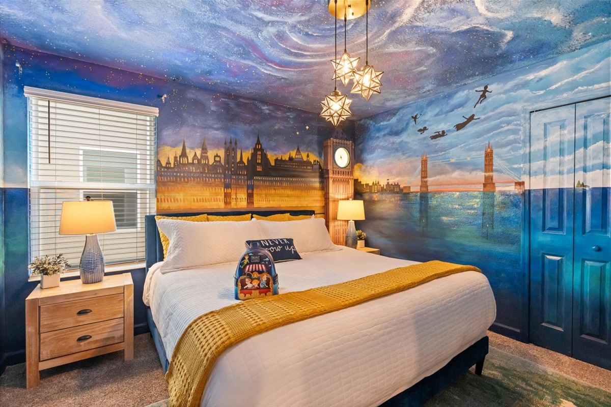 Peter Pan Neverland, king bed