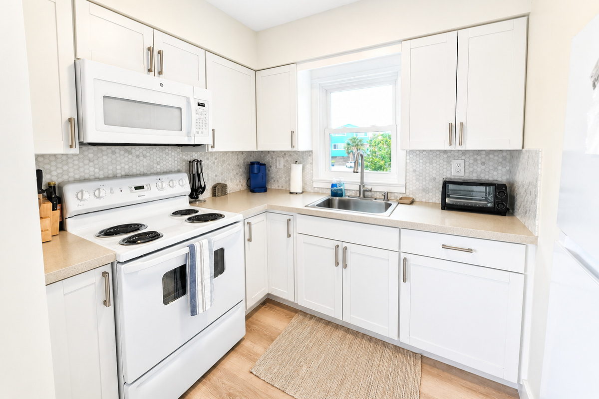 Full Size Kitchen