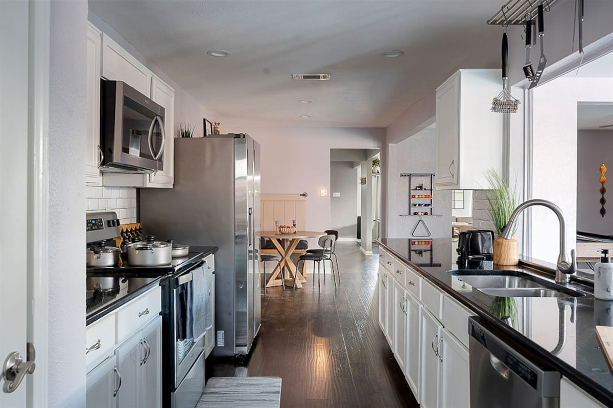 Enjoy the beautiful kitchen, fully-equipped with all your cooking needs such as spices, oil, pots, pans, dishes, silverware, a toaster and more