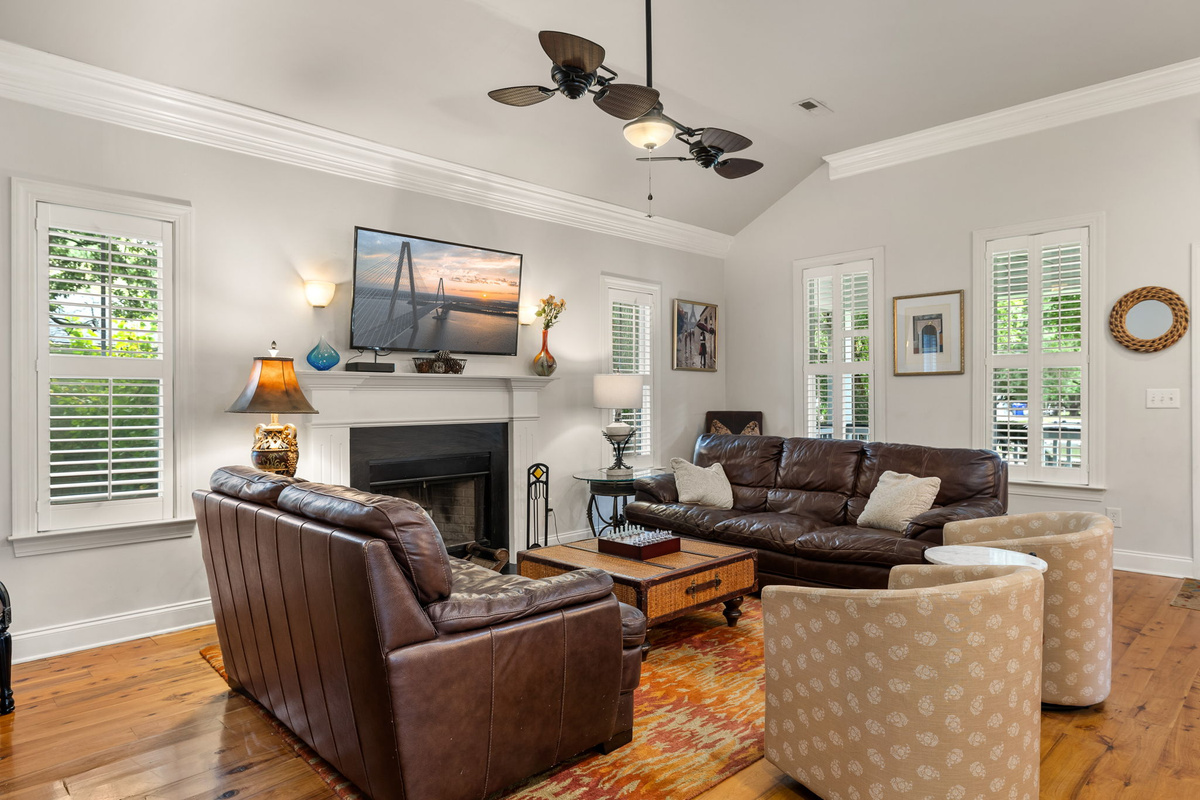 Family Room - Great Room