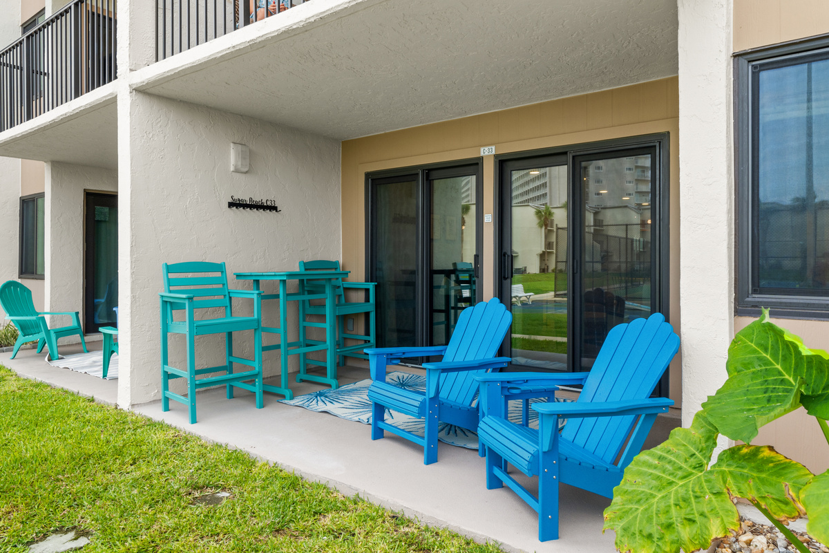 Outside Patio with Outdoor Seating