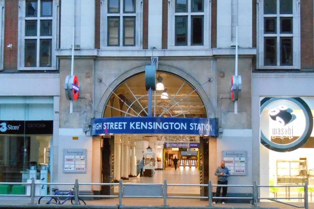 High Street Kensington Station