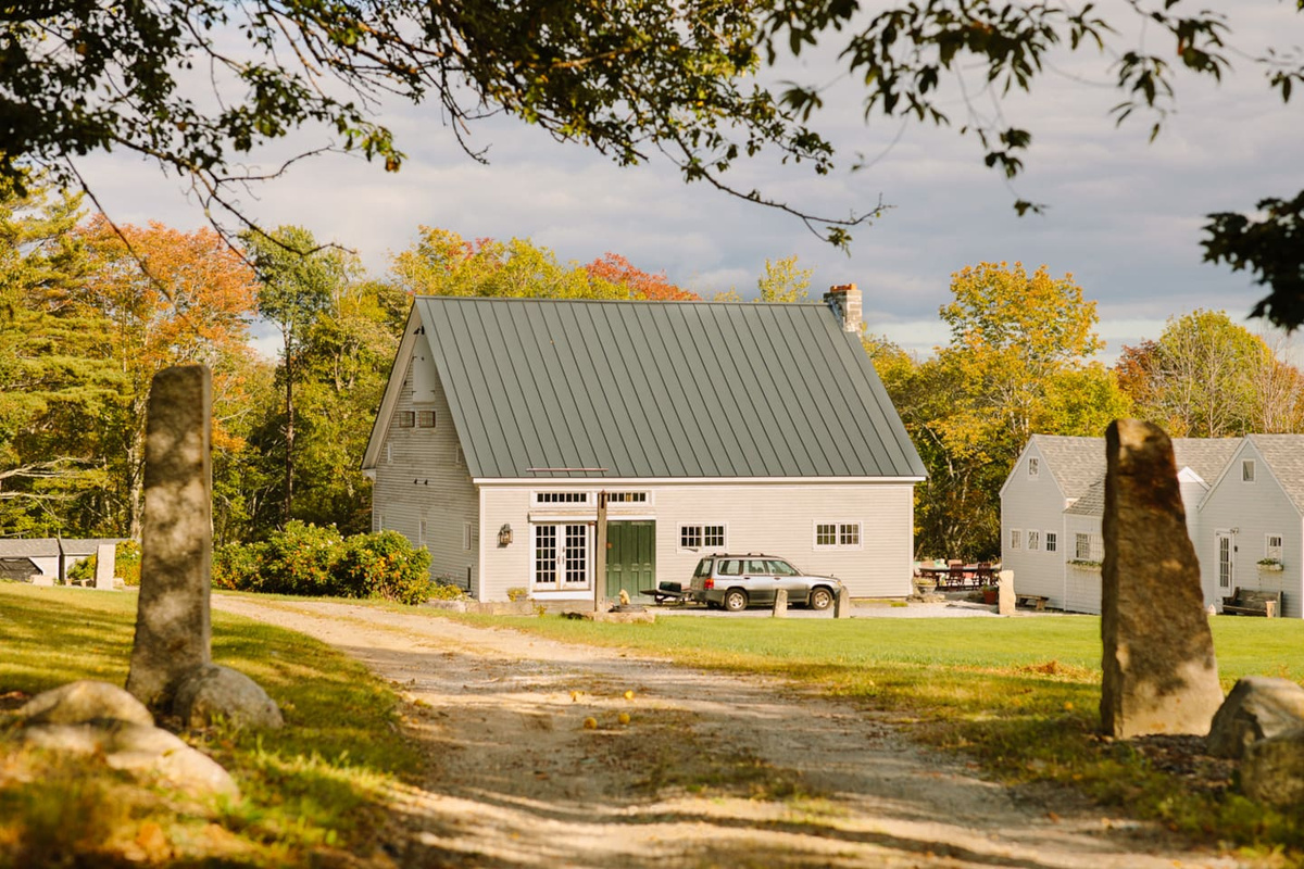 Thistledown Farm welcomes you. 