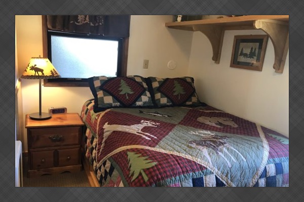 Bedroom: Full-size bed.