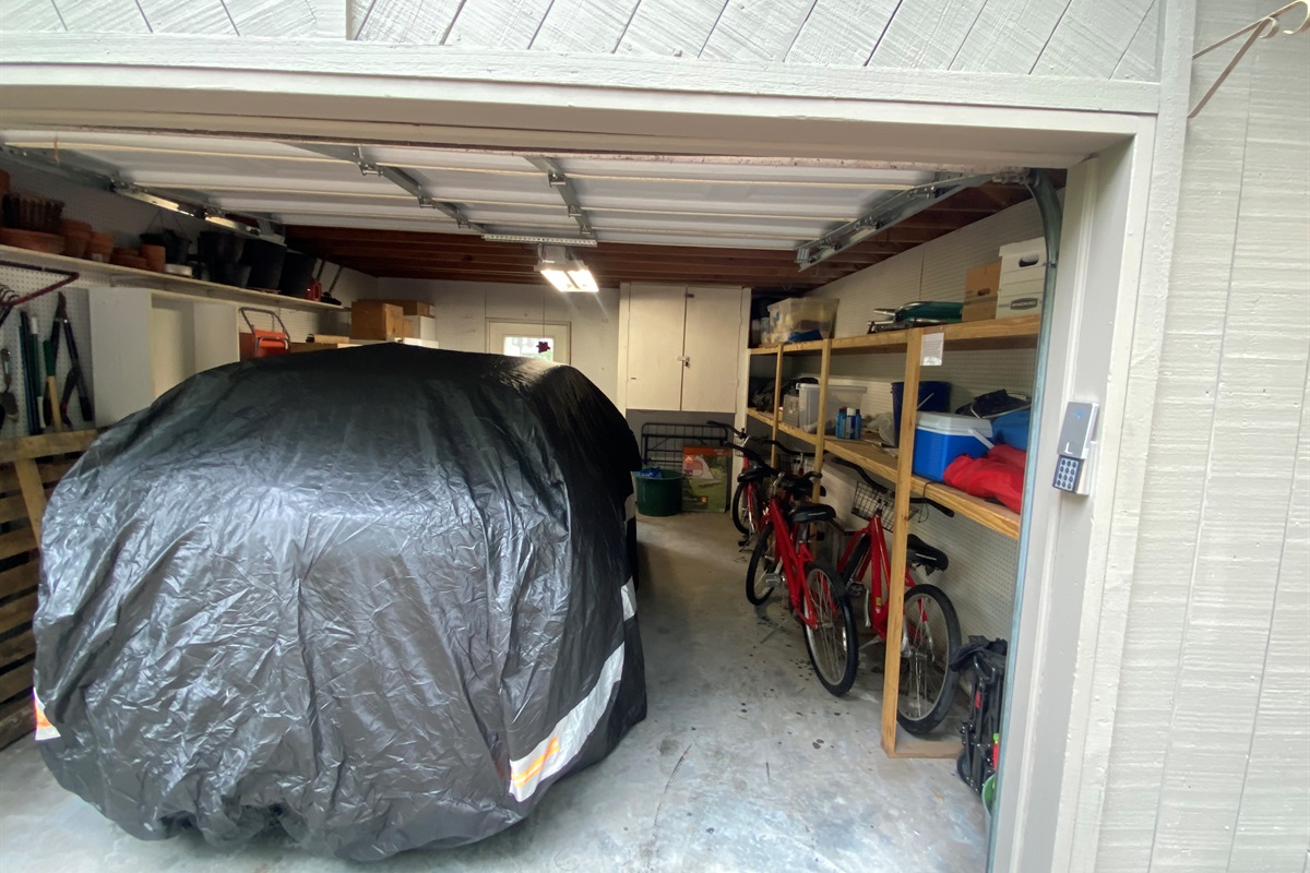 Garage has owners car inside