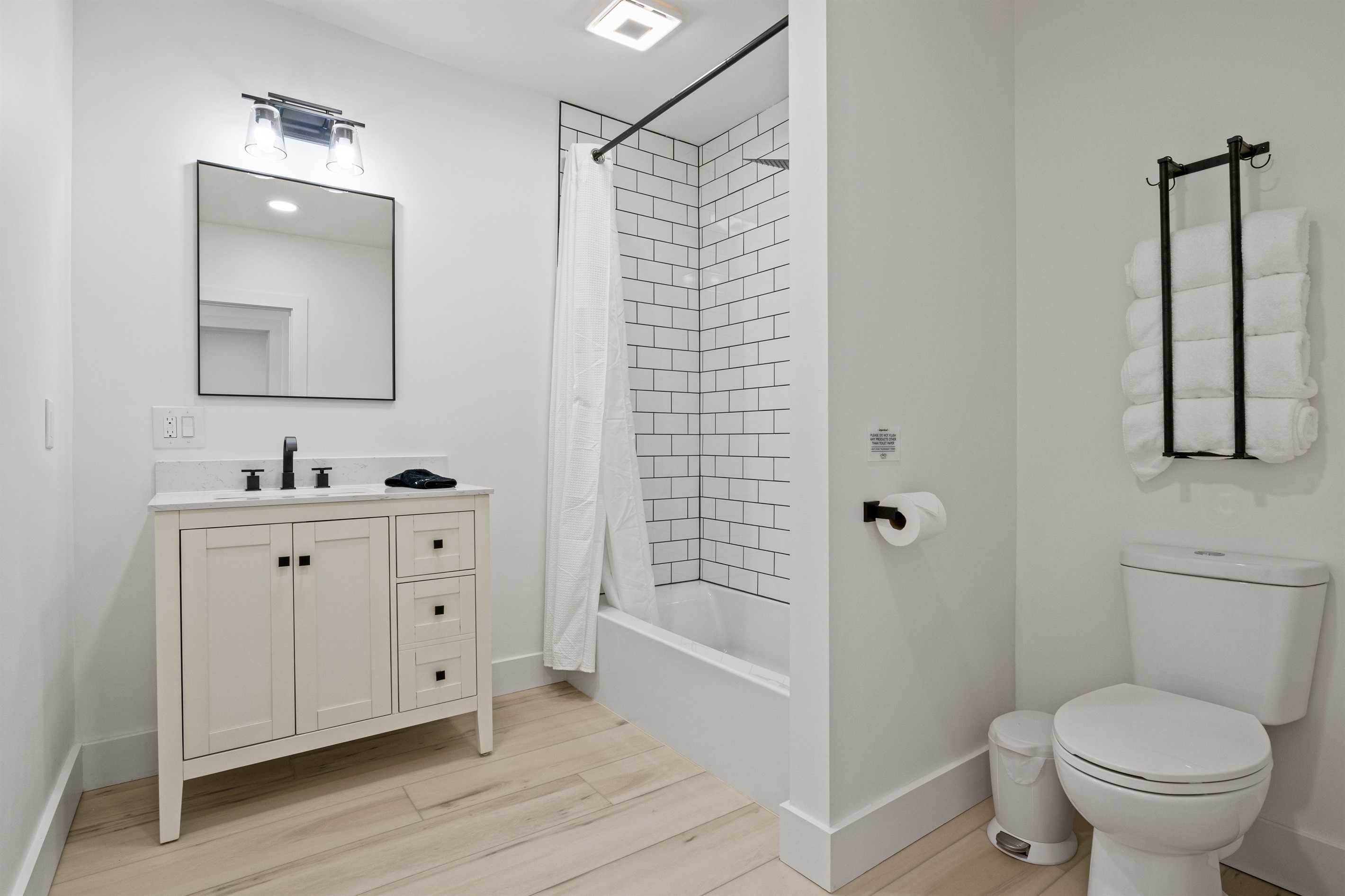 Shower/Bathtub Combo