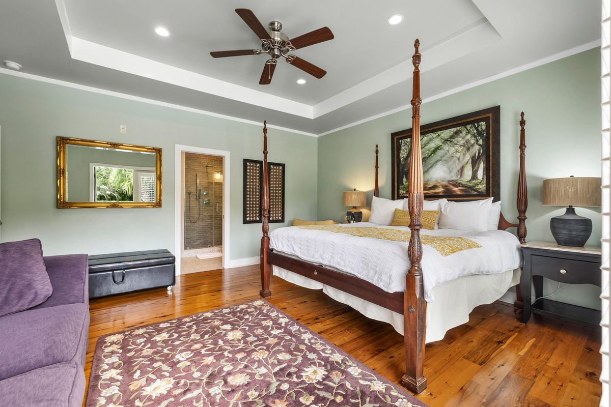 Each of the King Suites opens to back Deck