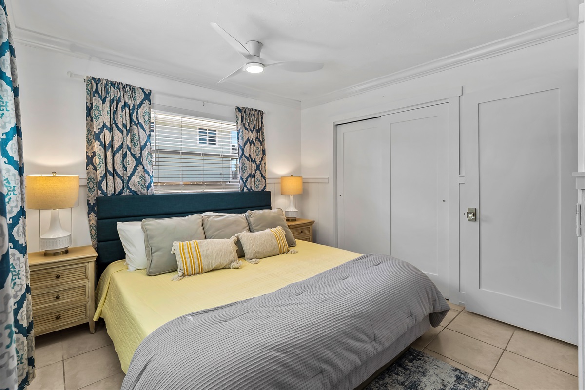 King Bed - Bedroom