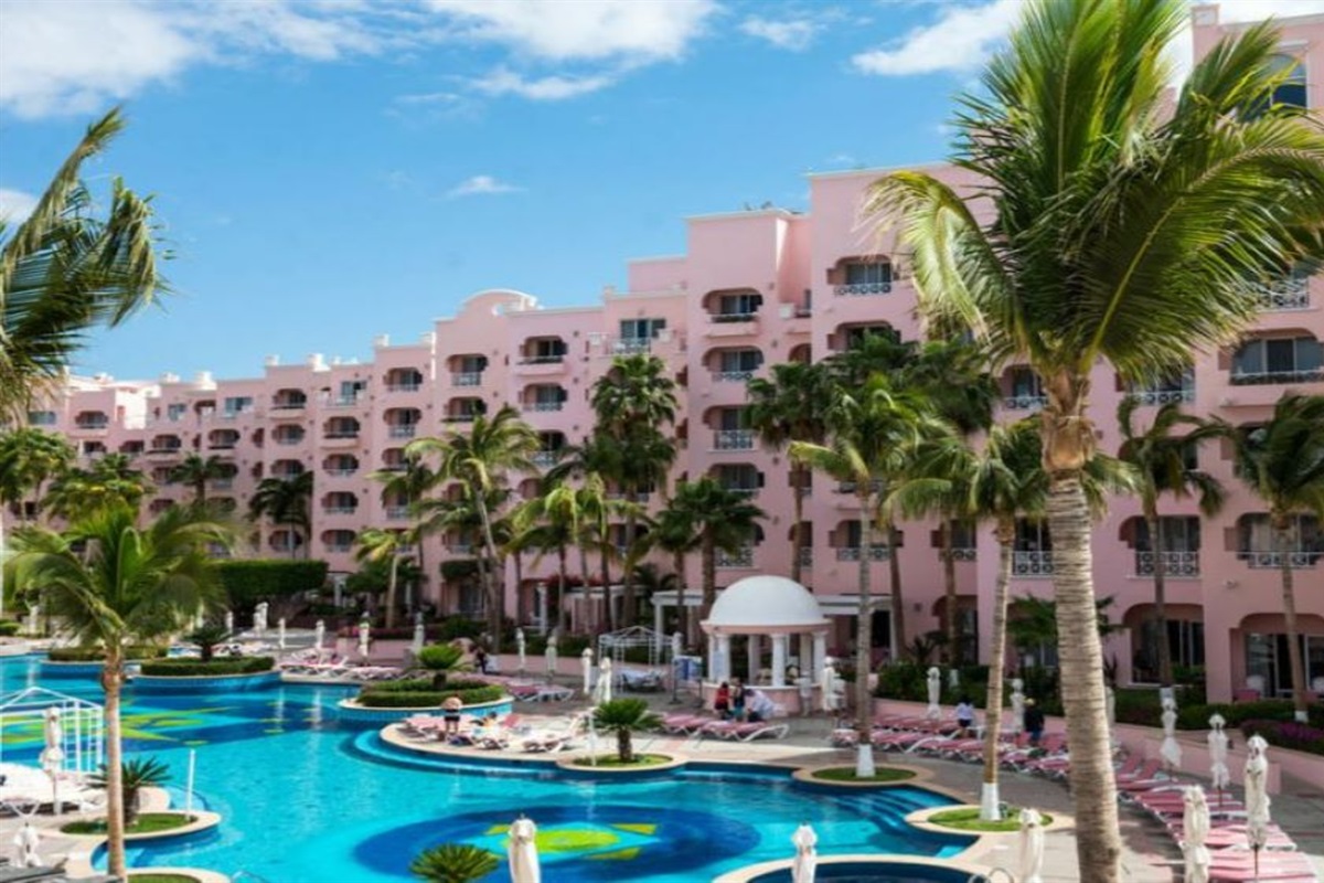 Pools and Beach at Pueblo Bonito Rose, Vacation Travel Exclusives