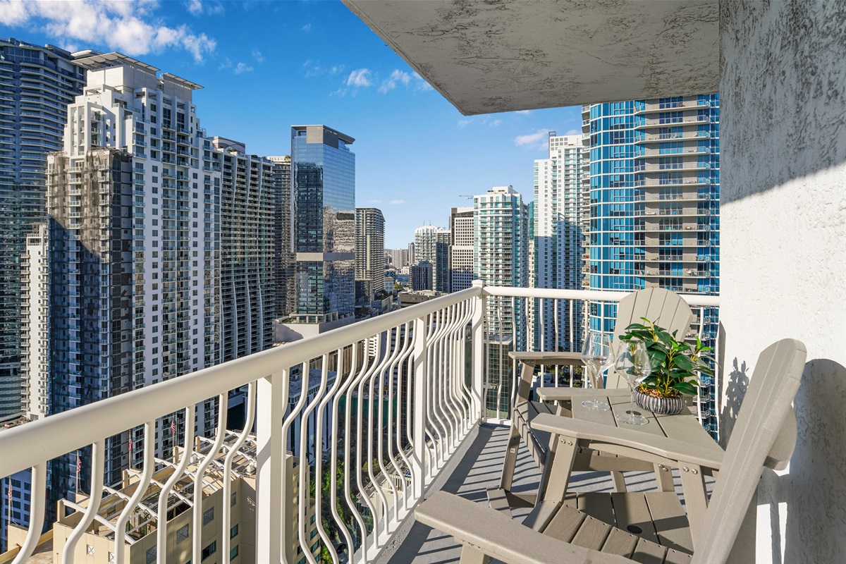 Balcony & Brickell Views