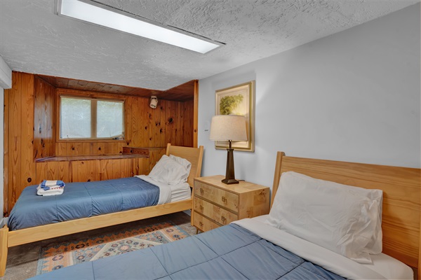 Bedroom 4 · Lower level