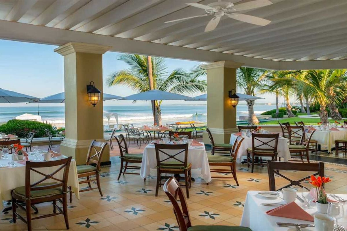 Outdoor Dining at Pueblo Bonito Emerald Bay, Vacation Travel Exclusives