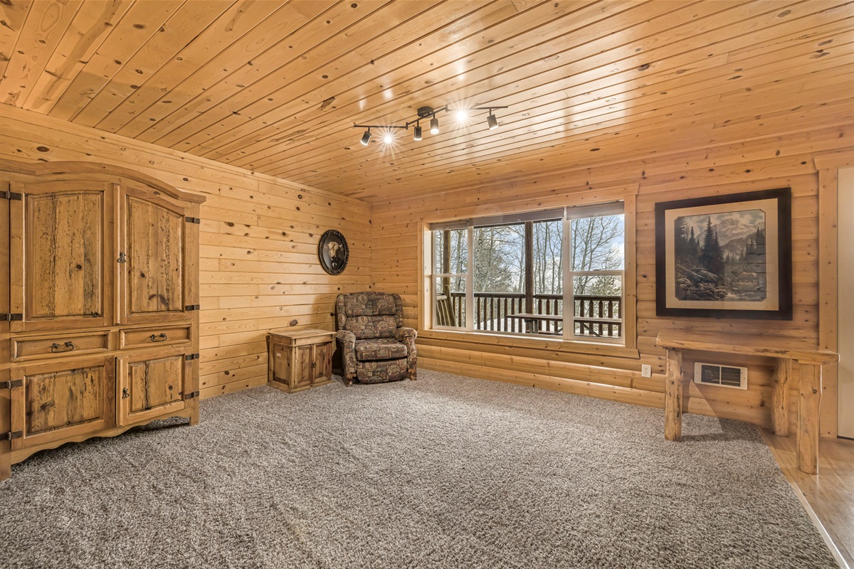 Pool Table has been added to this space 