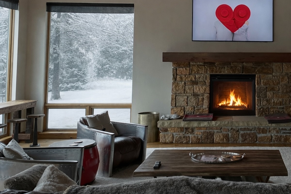 Warm evenings and inviting spaces is our specialty