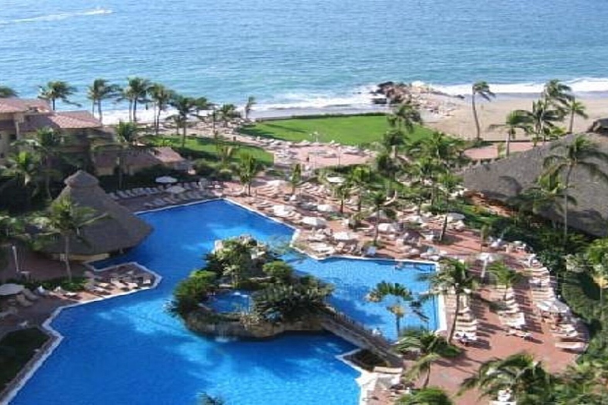 Pools @ Buganvilias Vacation OWNER Club, Vacation Travel Exclusives