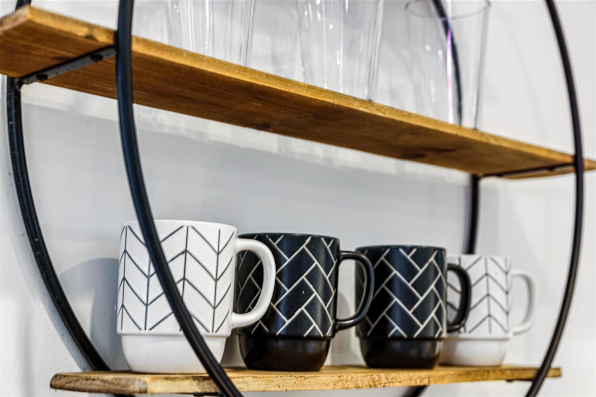 Coffee cups and glasses