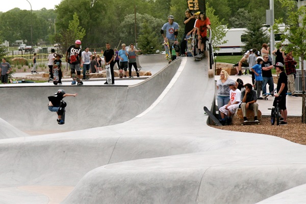 Arvada Skatepark (<1 mile, 2 minutes)