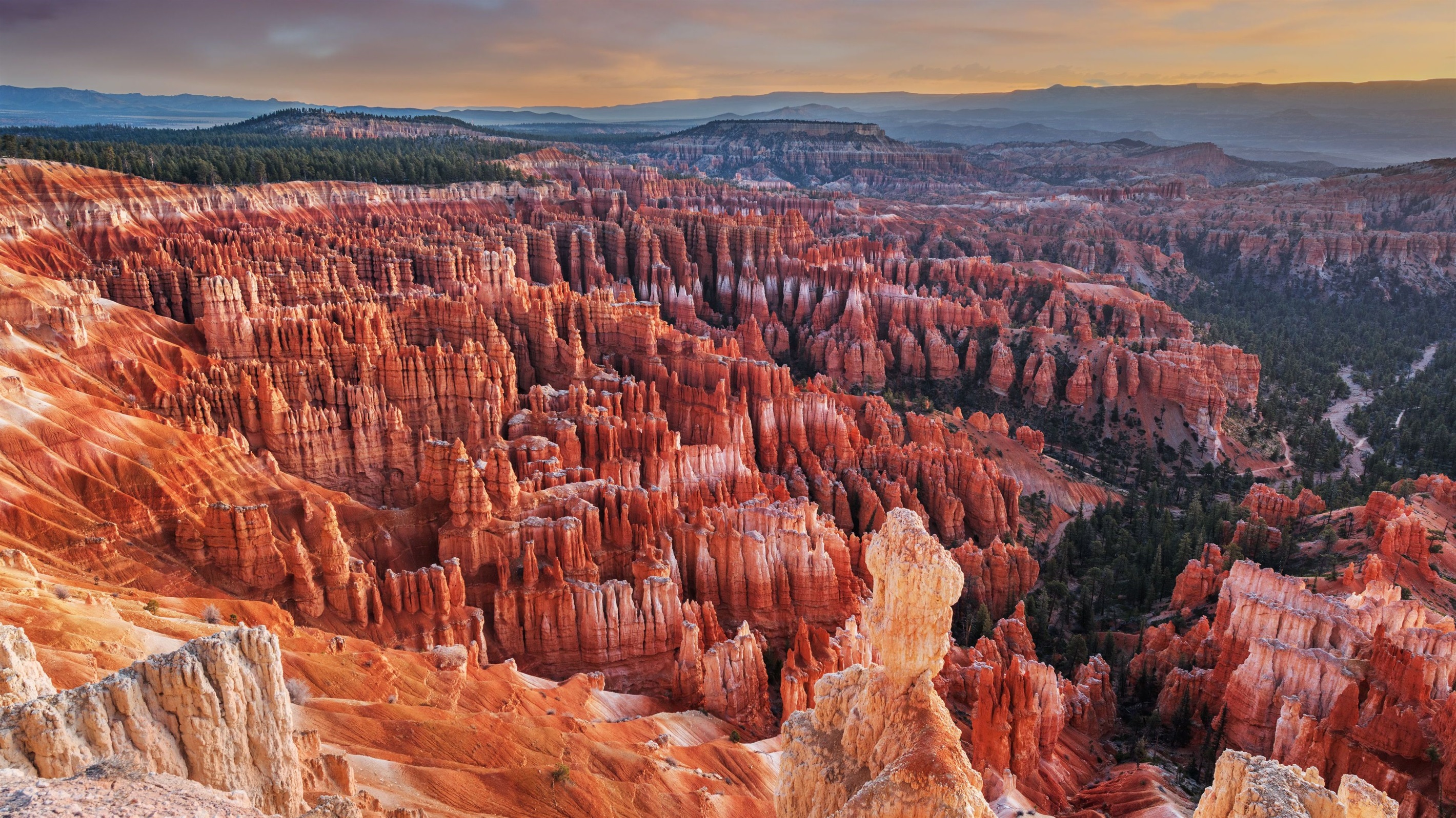 1.5 Hours Away from Bryce NP