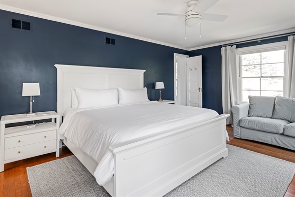 KING BED