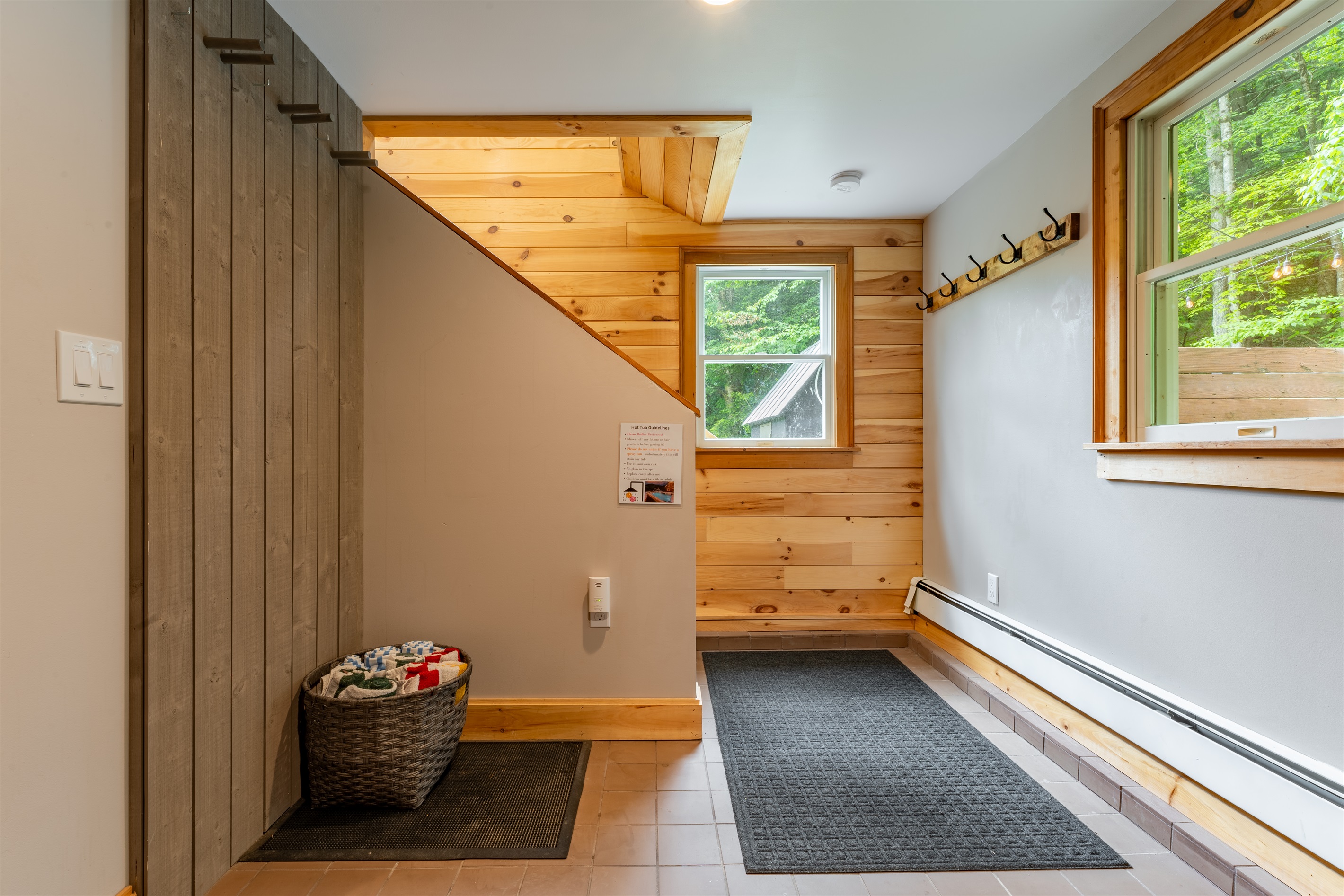 Entry/Mudroom