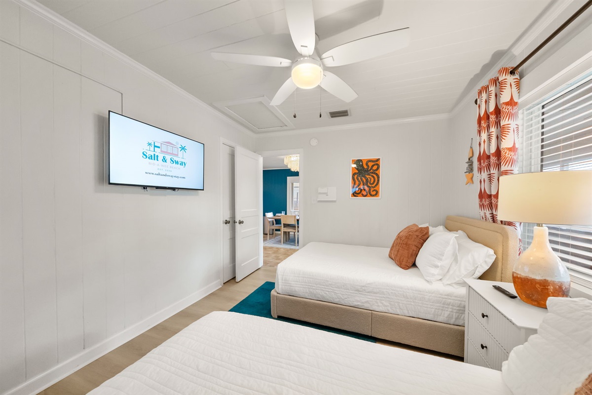 Bedroom #1, 2 full beds