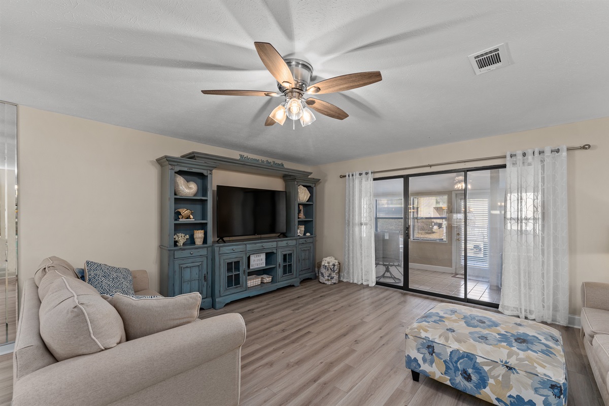 Relaxing living room