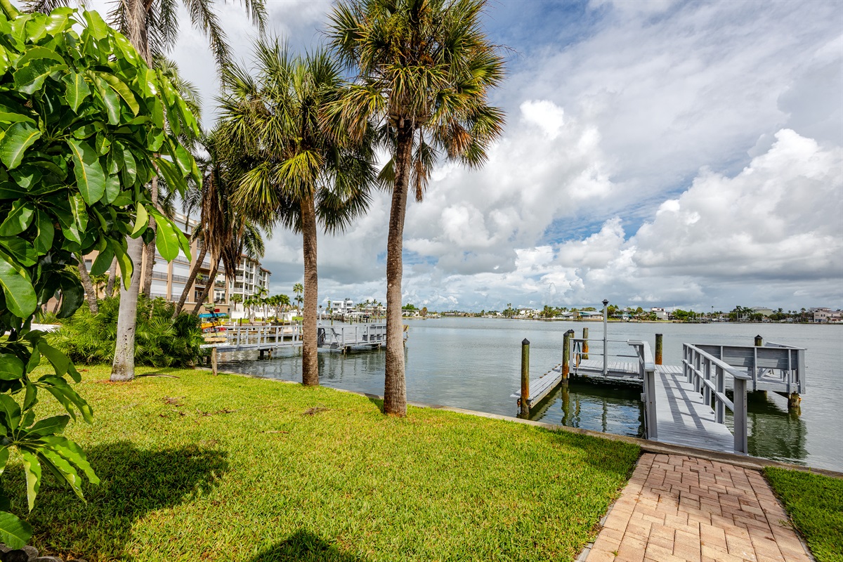 Waterfront Fishing dock right outside your door