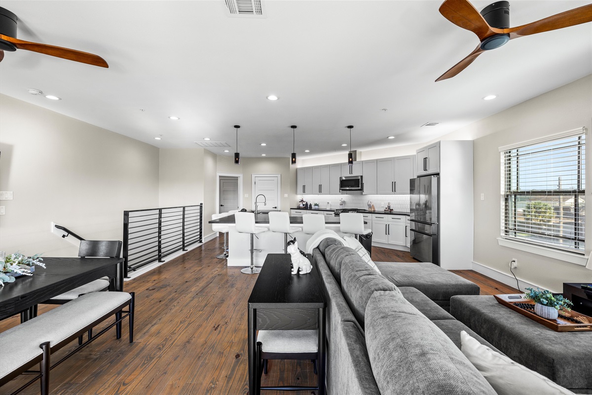 Living Room: Bright and airy space with modern furnishings and stunning views for perfect relaxation!