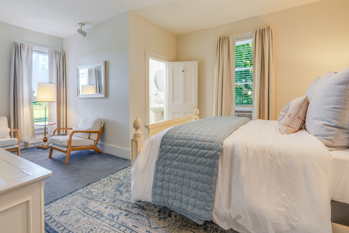 Historic Victorian Inn in Marblehead Ohio Bedroom #2 "Nautical Haven"