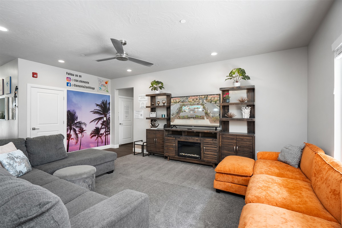 Zion Townhome-Living Room