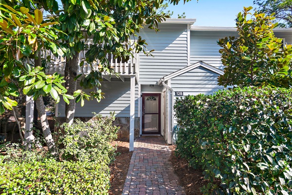 Private end unit two story town home :)