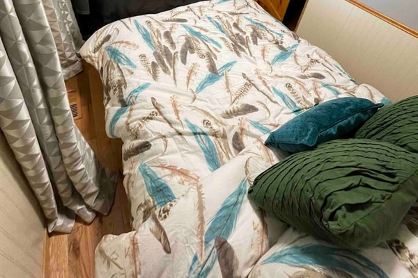 Guest Room 2 - Double Bed