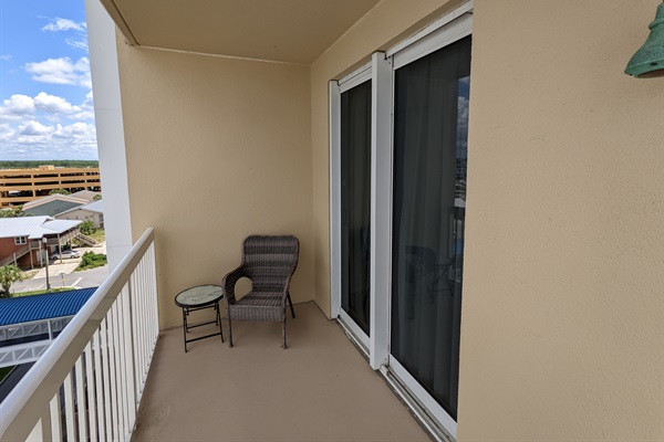 Guest bedroom balcony access