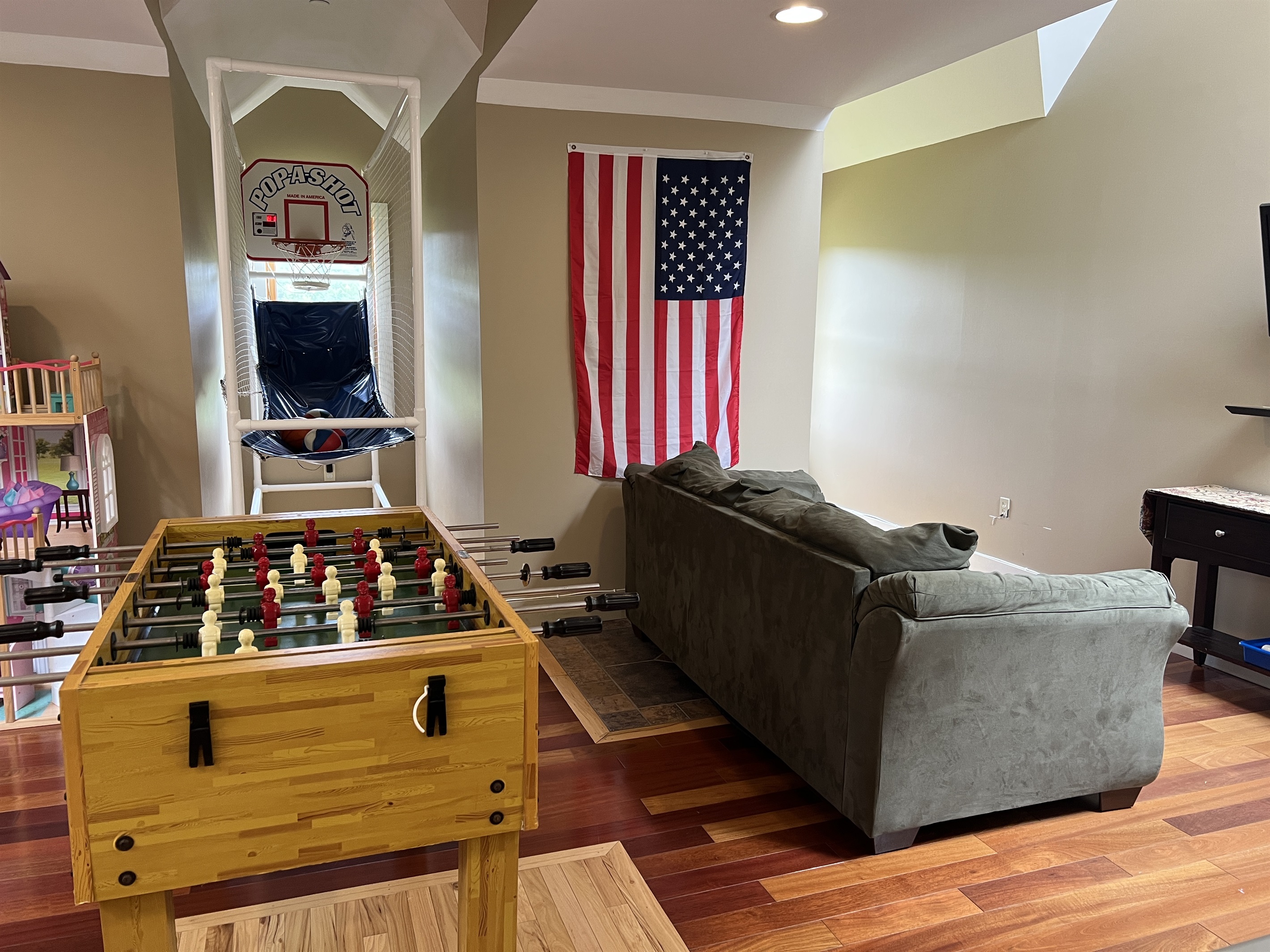 3rd floor gameroom