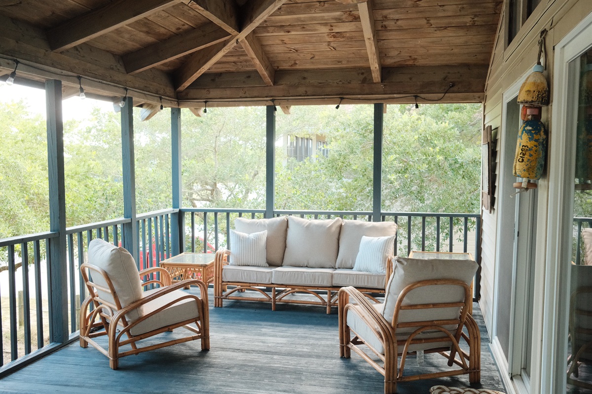 Lounge all day - every day.