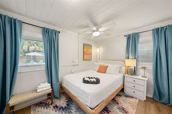 Bedroom #4, 1 Queen Bed