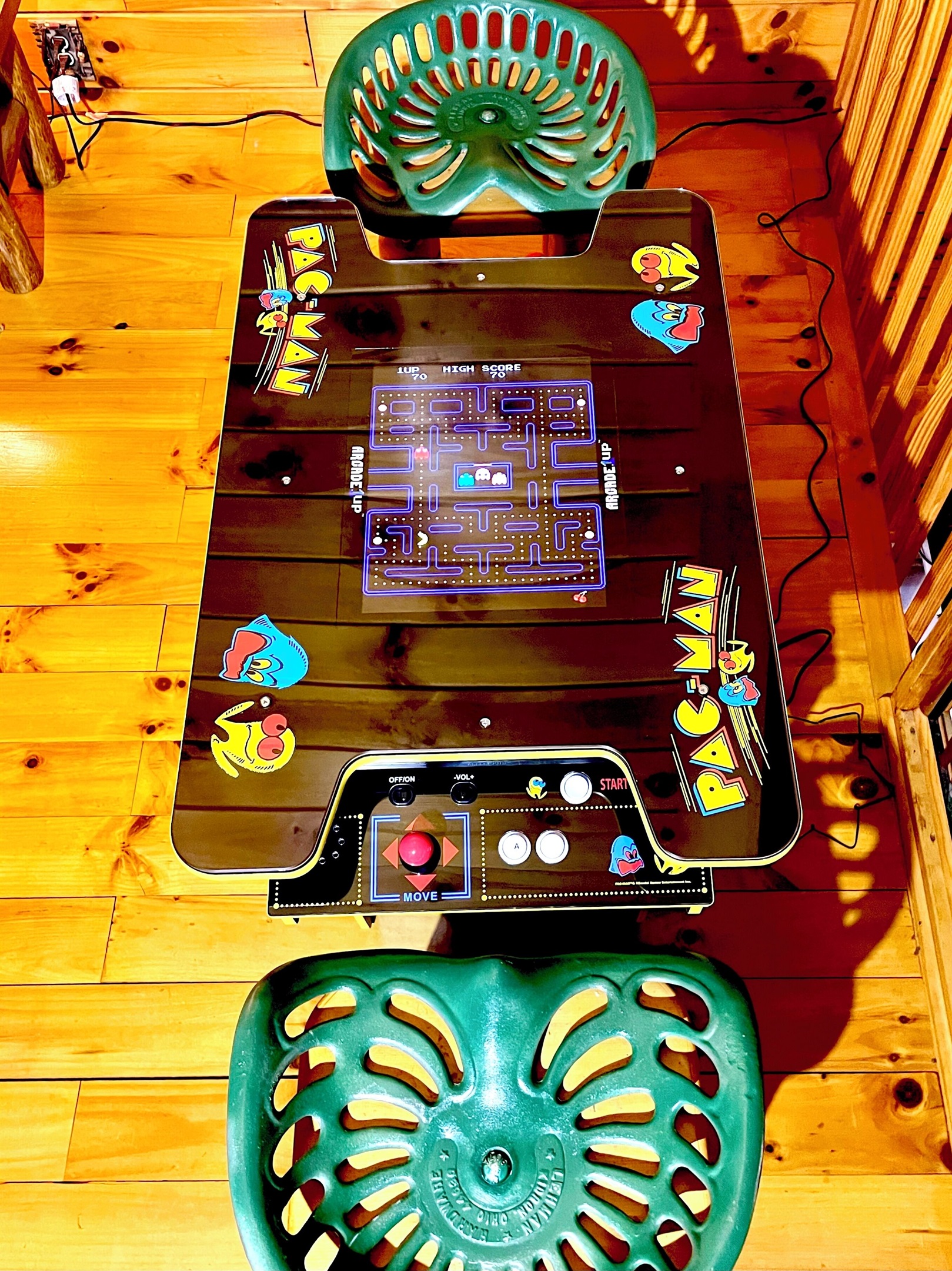 🕹️Old School Arcade Game up in the Loft! 👾