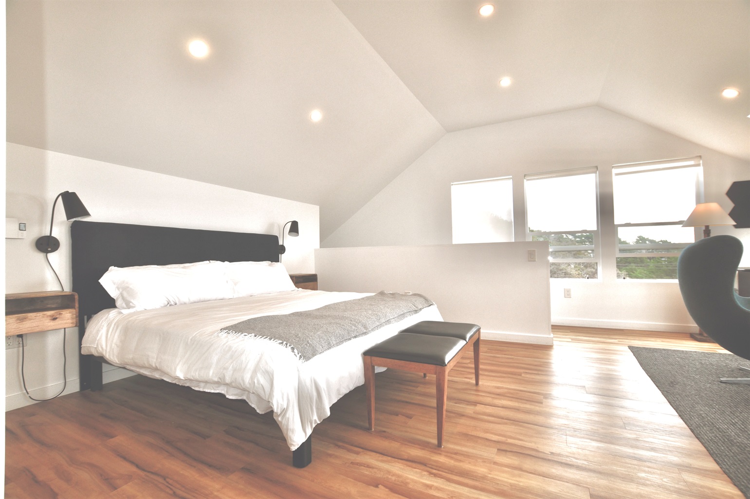 King bed with quality linens and plenty of room.