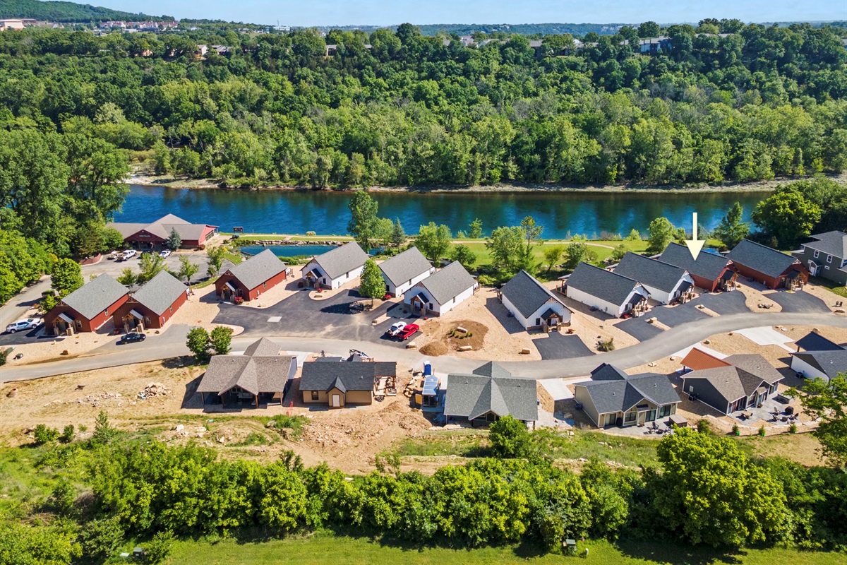 Right on Lake Taneycomo!