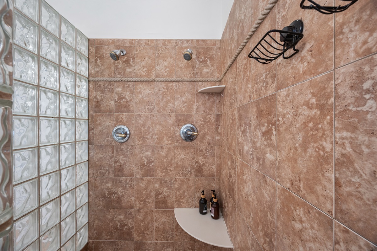 Primary Bathroom 2 Shower Heds