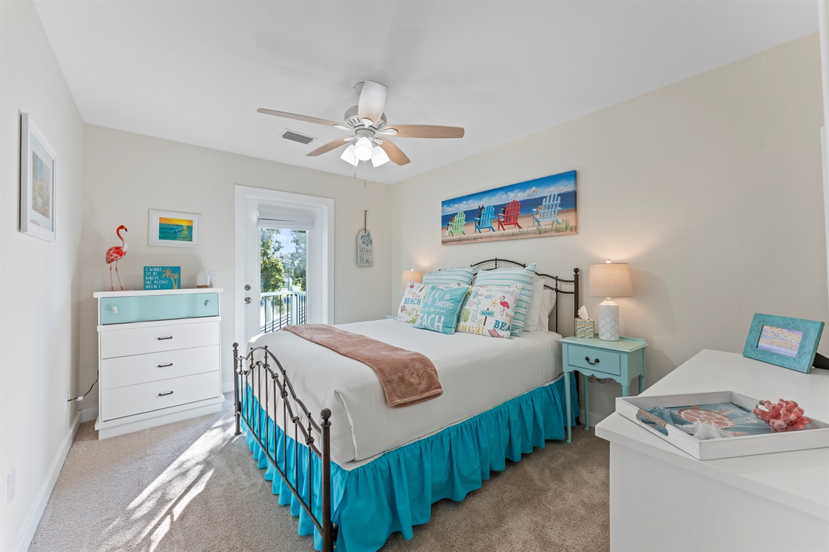 Beach Room with a Queen Bed and Balcony