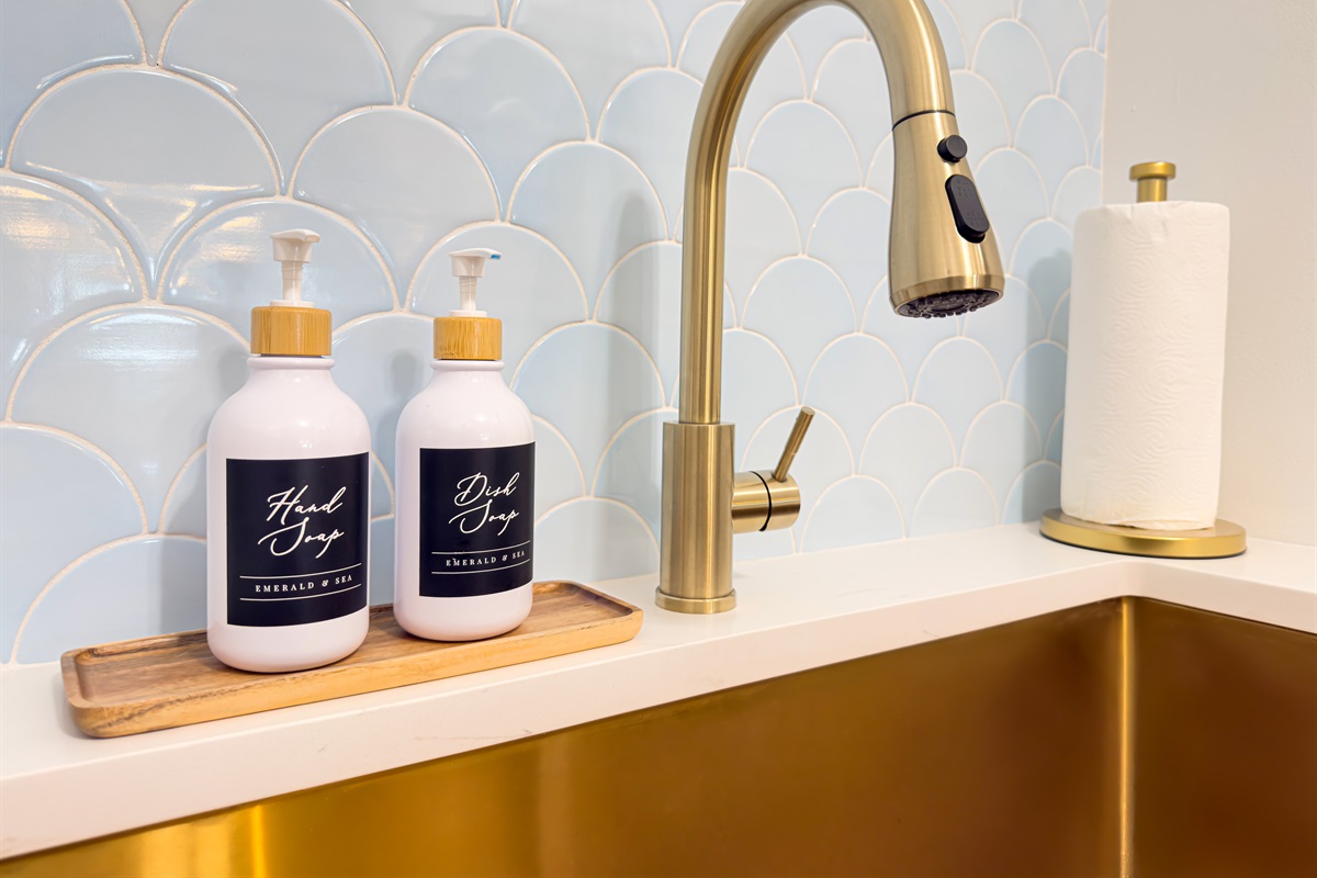 We supply hand and dish soap right by the deep brass sink, giving you one less thing to worry about packing.