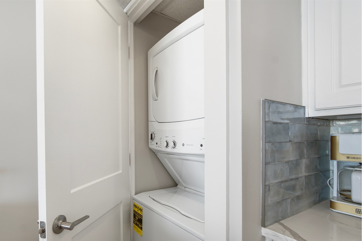 Stackable washer and dryer