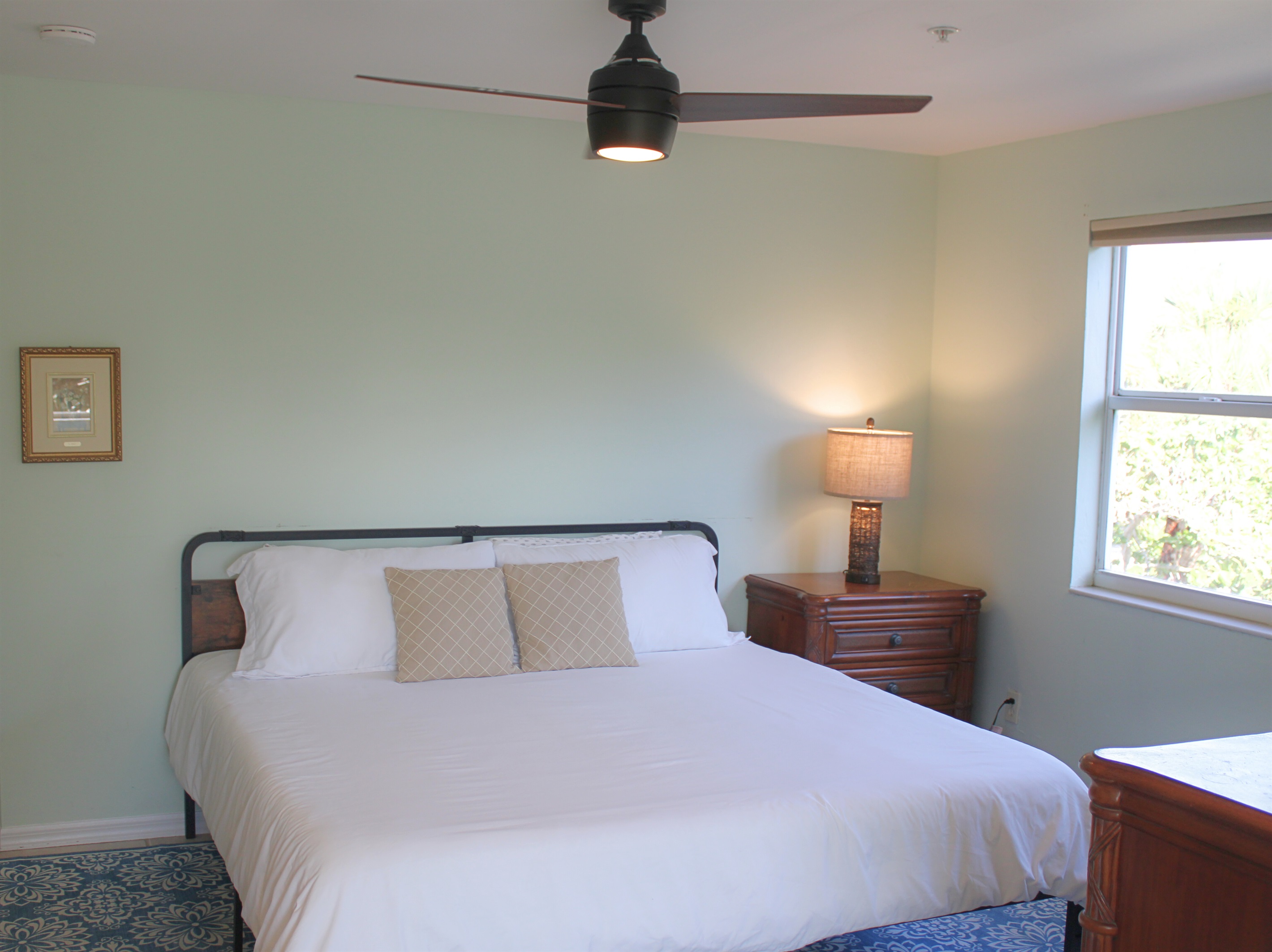King bed in guest bedroom #3