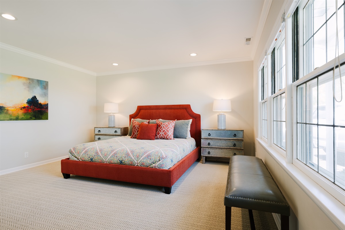 Farmhouse bedroom 1: King Ensuite, main floor.