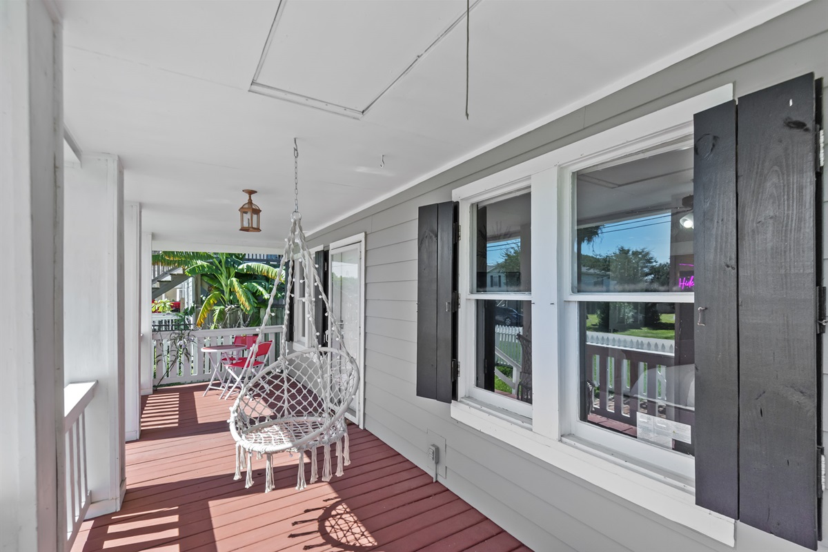 ceaad4a816aa48f6b5a885e3fabc396c Large | Beachhouse | Texas | TX | Vacation Homes | Galveston | Crystal Beach | Kokomo | Breezy Days | Beachfront Elegance | Sunrise Serenity | Southern Sands Property Management, LLC