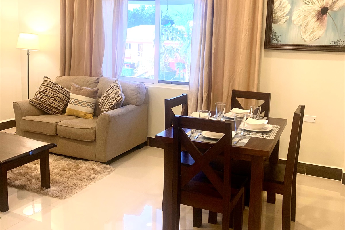 DINING / LIVING AREA